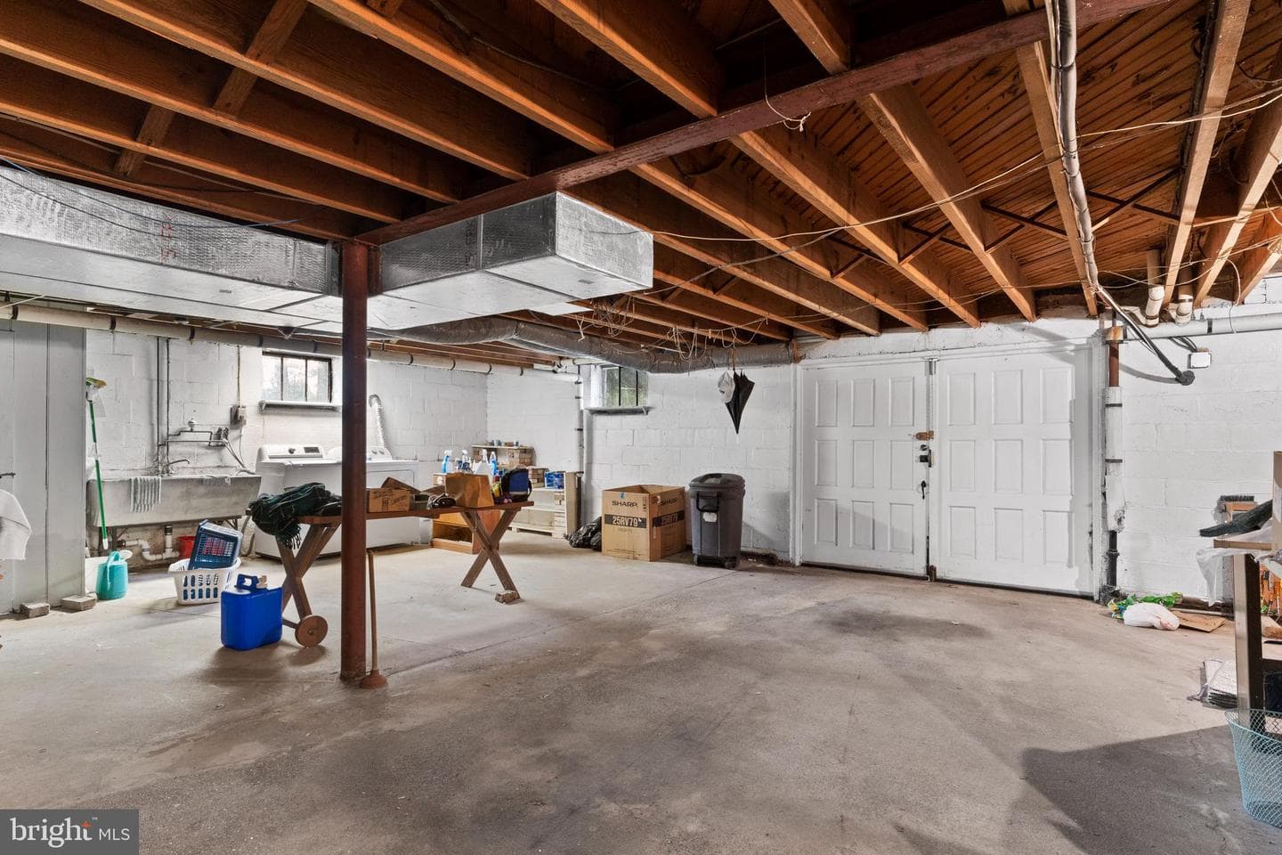 4033 Lexington Street photo 31