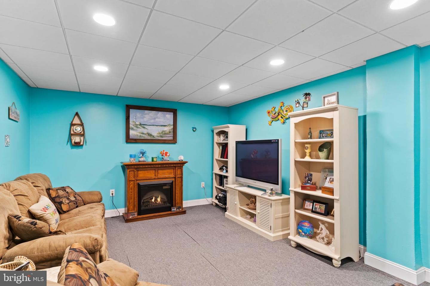 3619 Elmerton Avenue photo 22