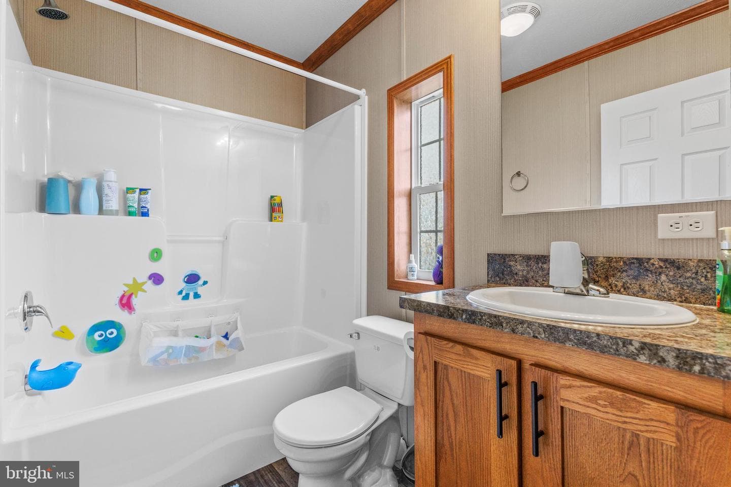59 Charles Street photo 12
