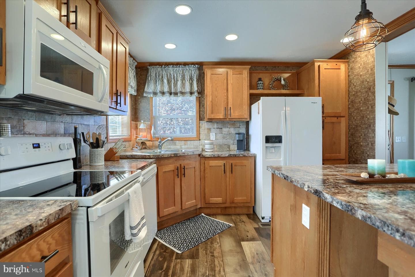 132 Wheaton Place photo 7