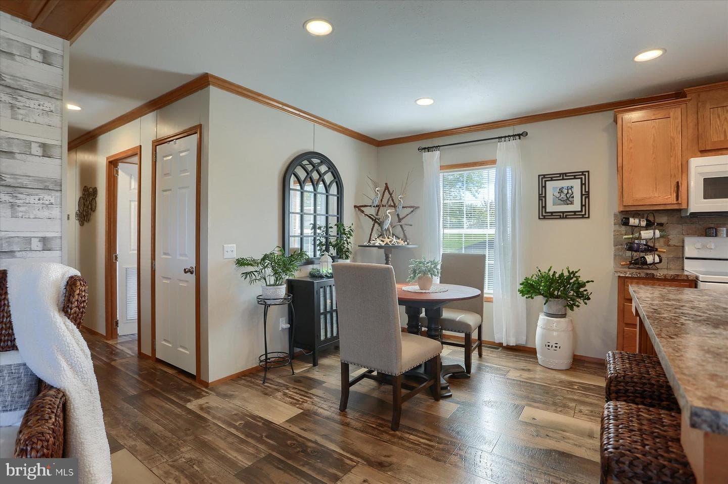 132 Wheaton Place photo 9