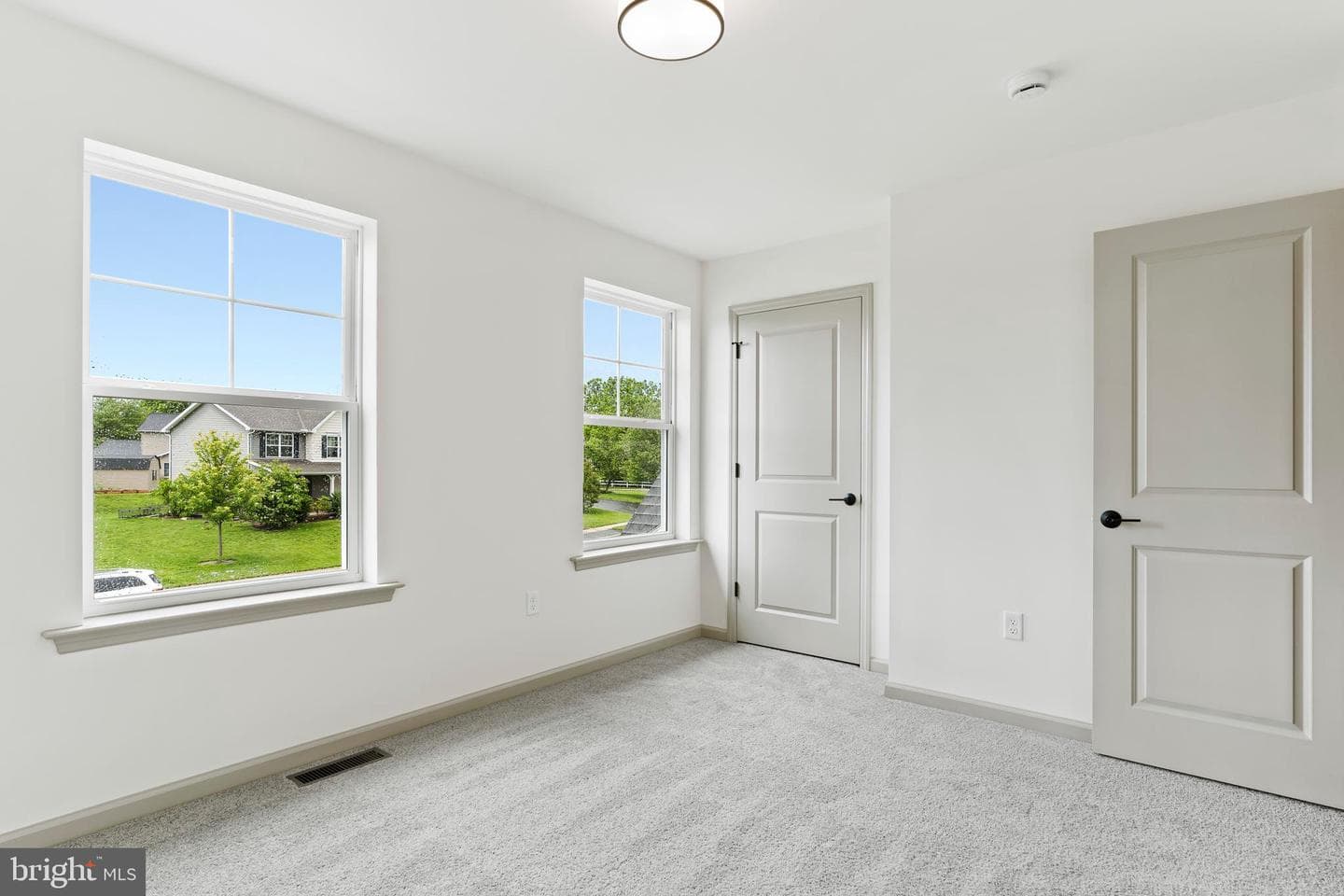 160 Hartford Drive photo 31