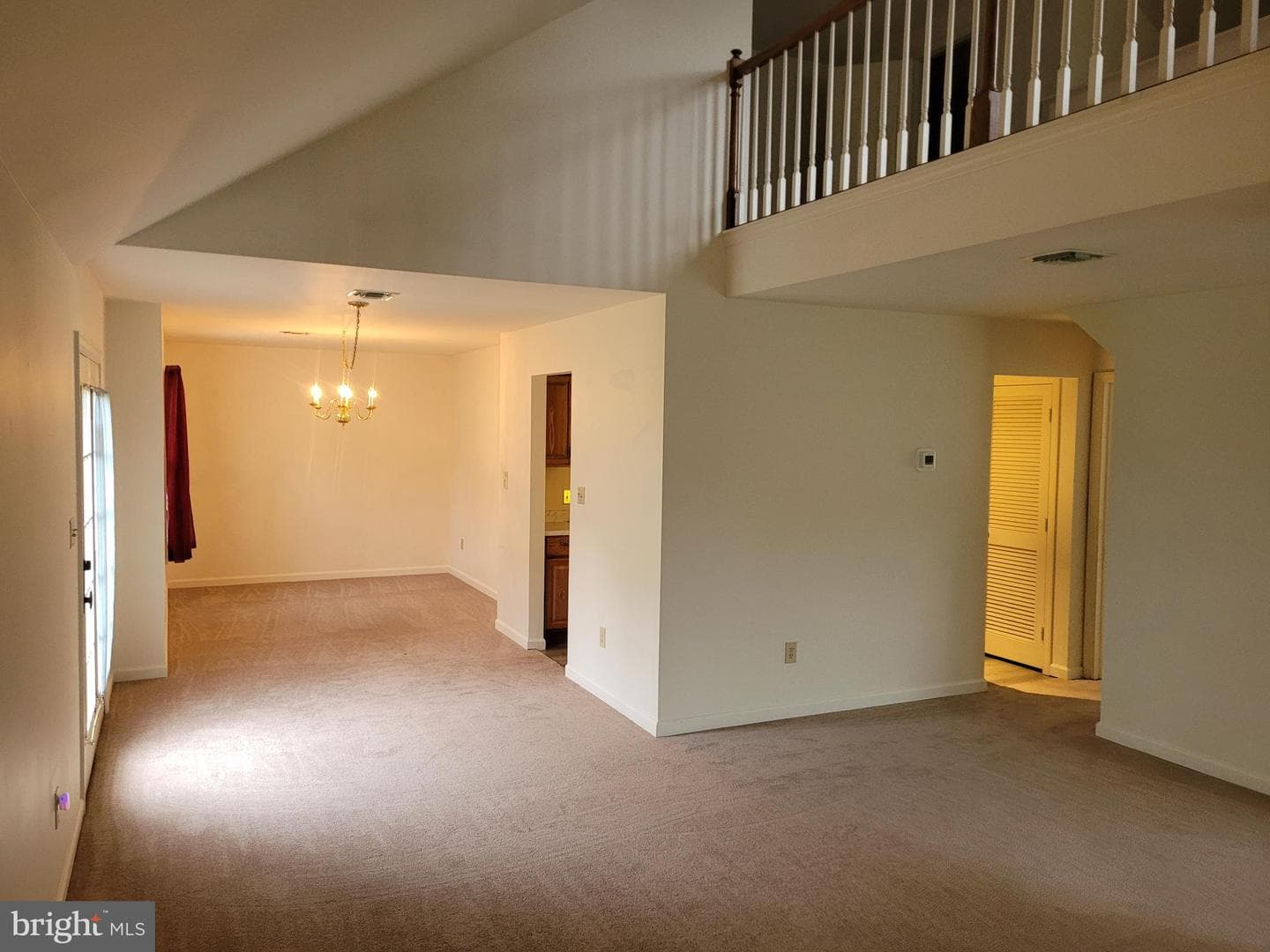 277 Crescent Drive photo 4