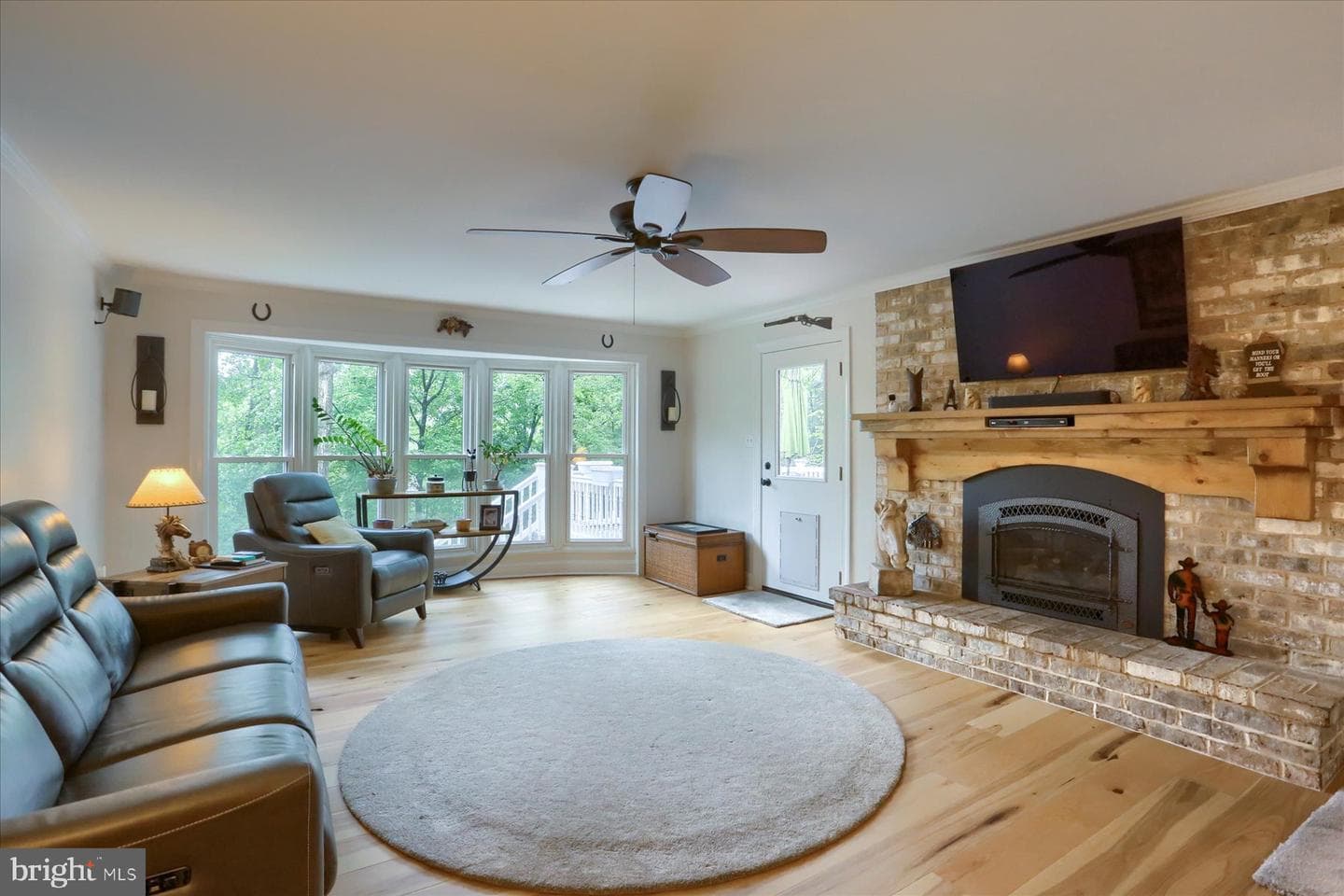 1715 Mountain View Road photo 27