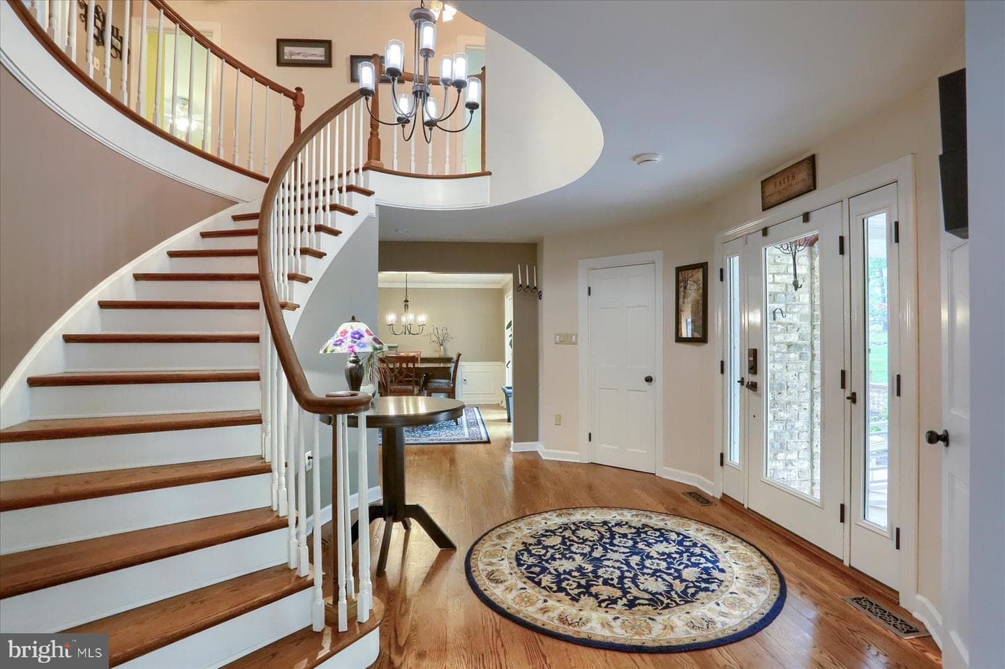 1715 Mountain View Road photo 6
