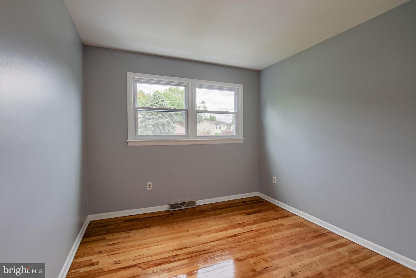3900 Mark Avenue photo 20
