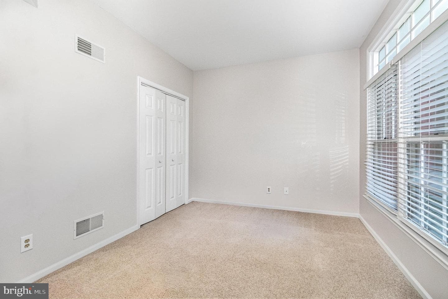 192 Crescent Drive photo 18