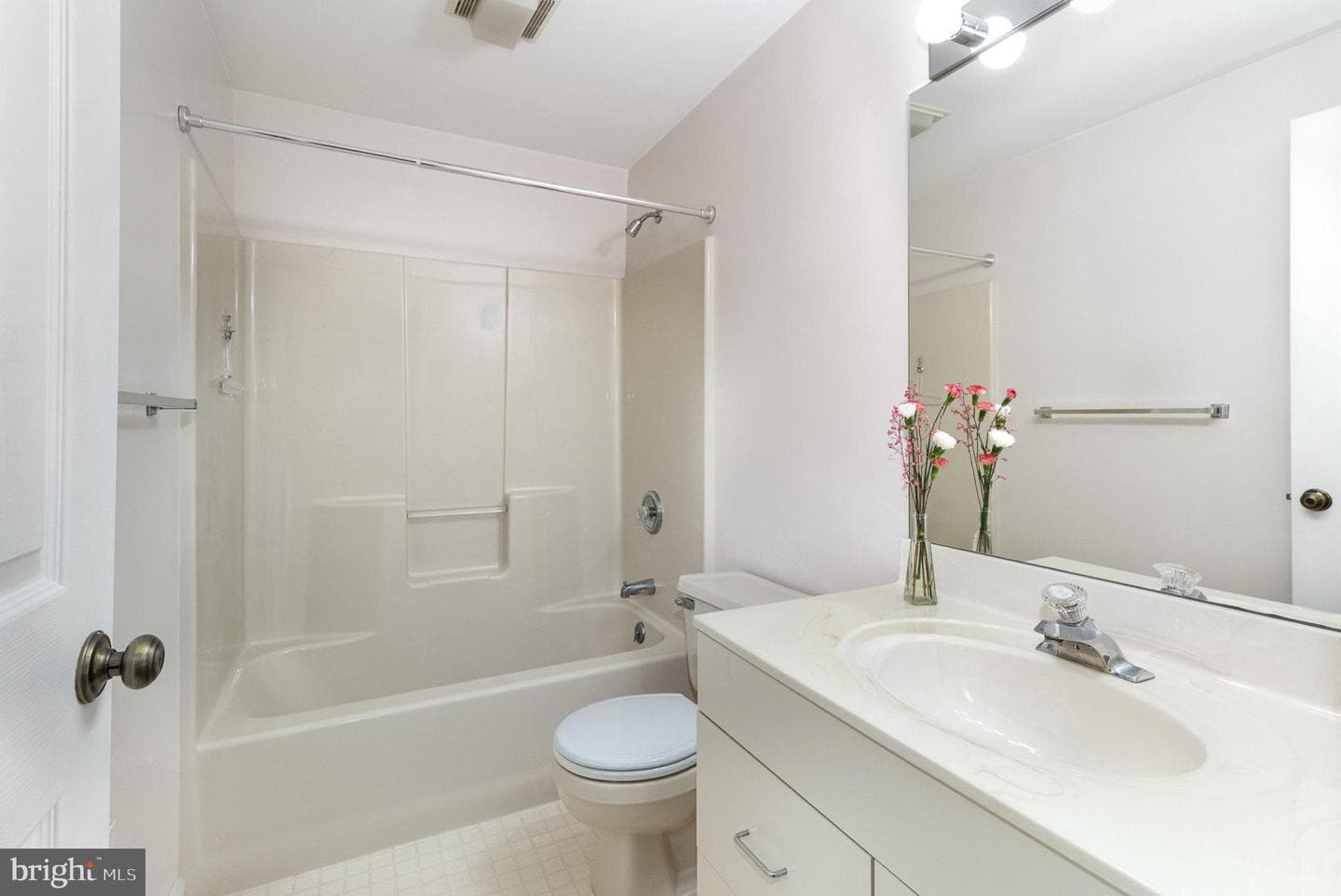 192 Crescent Drive photo 21