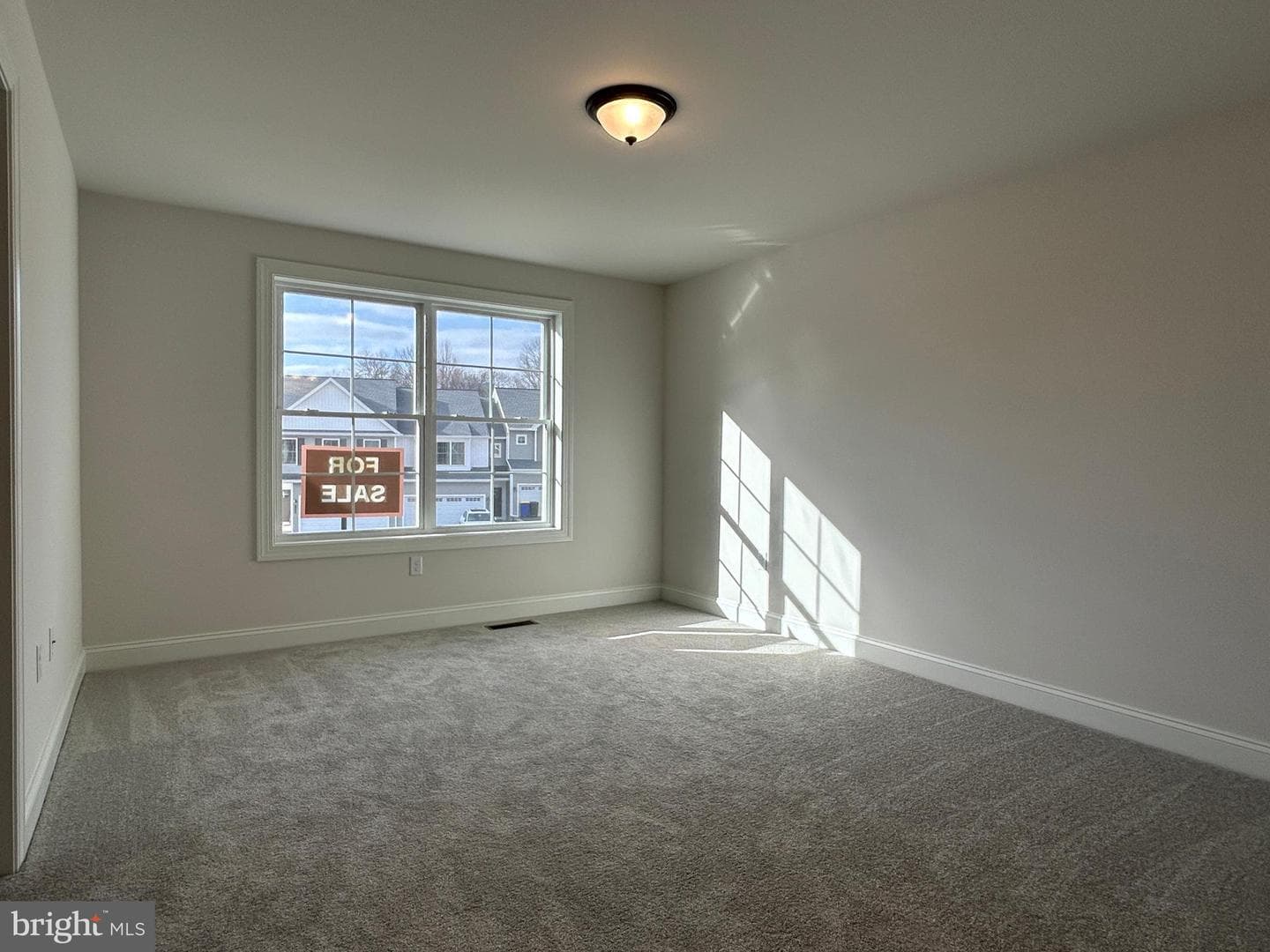 121 Magnolia Drive photo 14