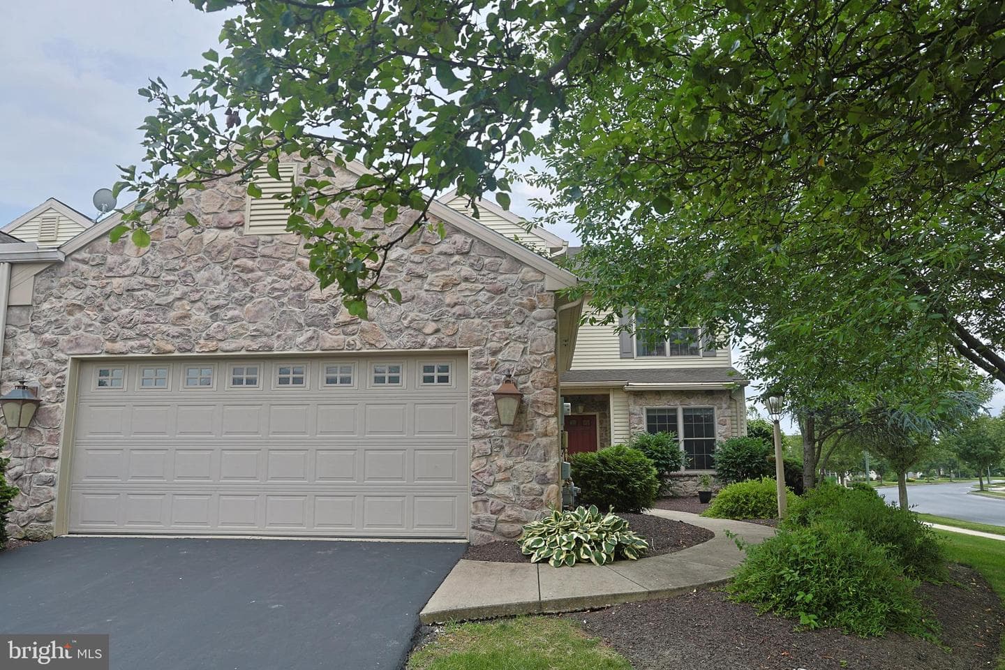 1183 Cord Drive photo 1