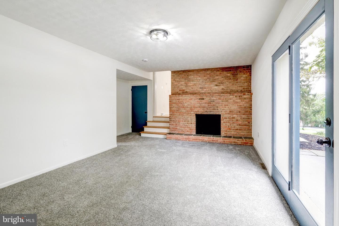 933 Byron Road photo 17