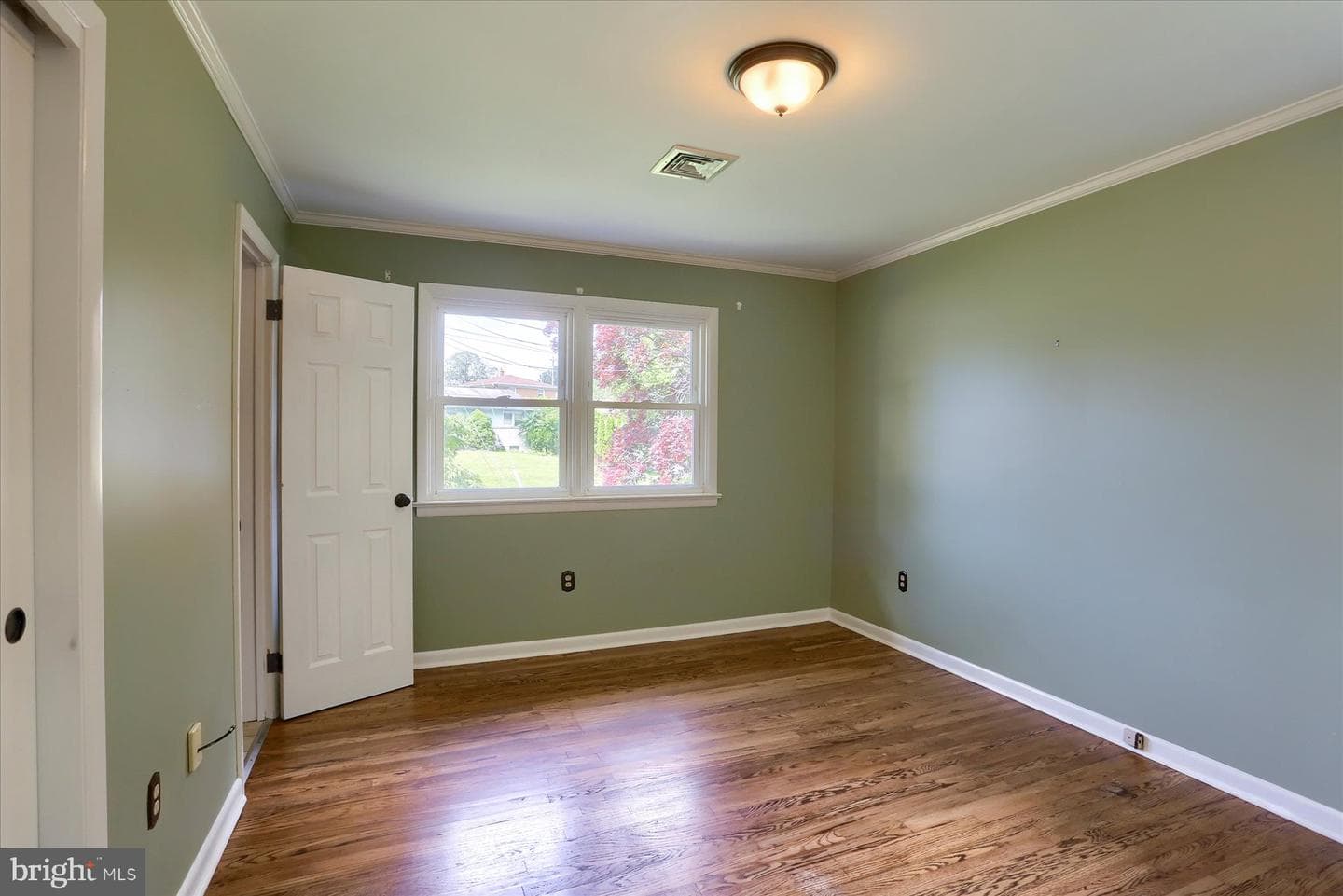 6790 Lehigh Avenue photo 19