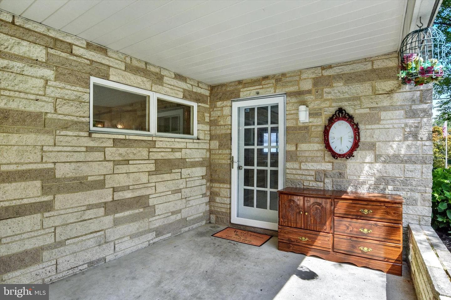 4830 Etta Road photo 3