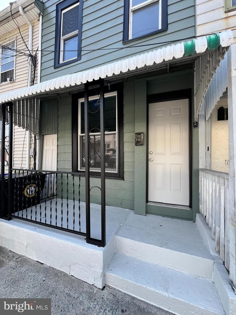 1245 Bailey Street photo 4