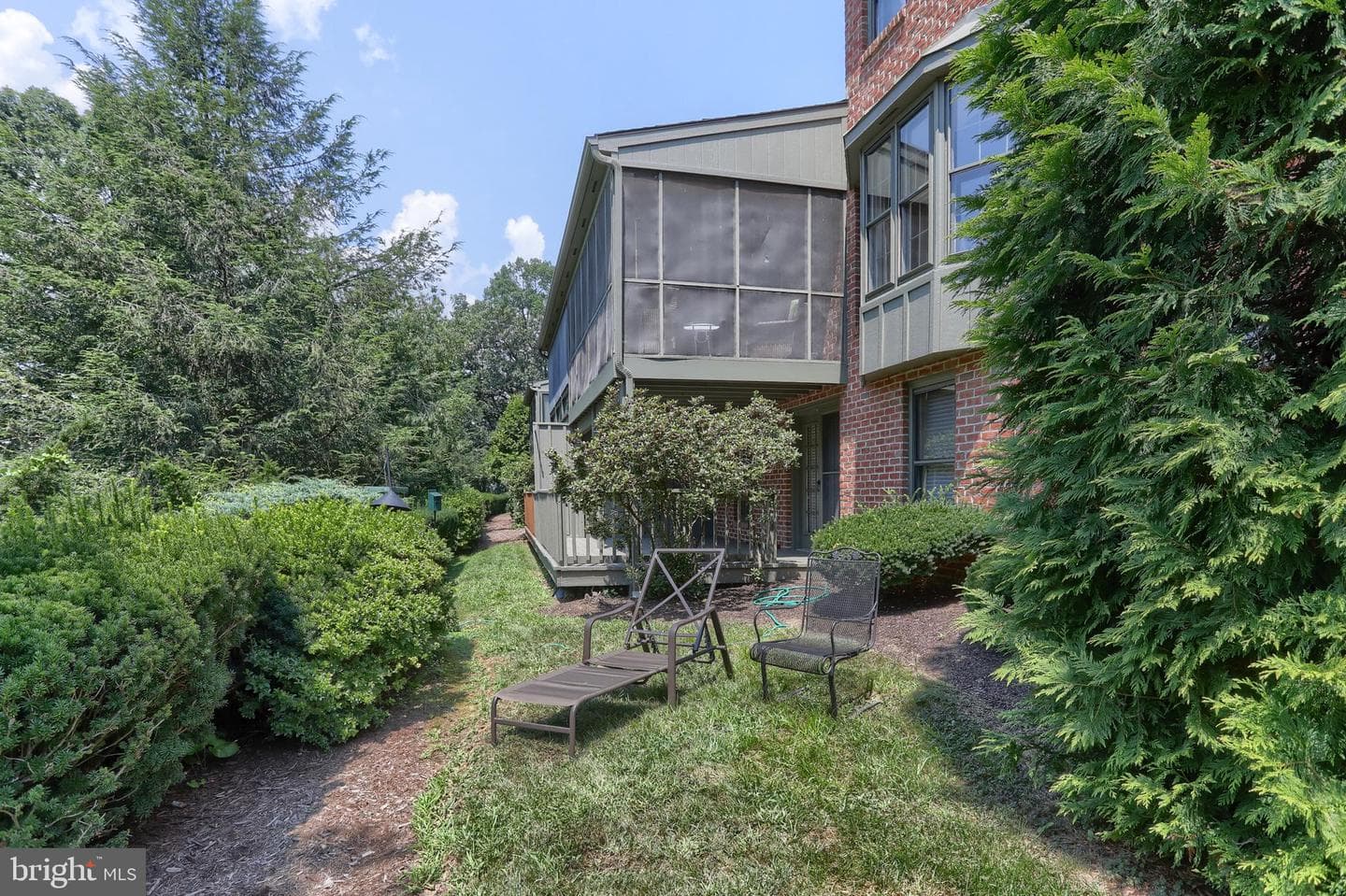 1203 Galway Court photo 43
