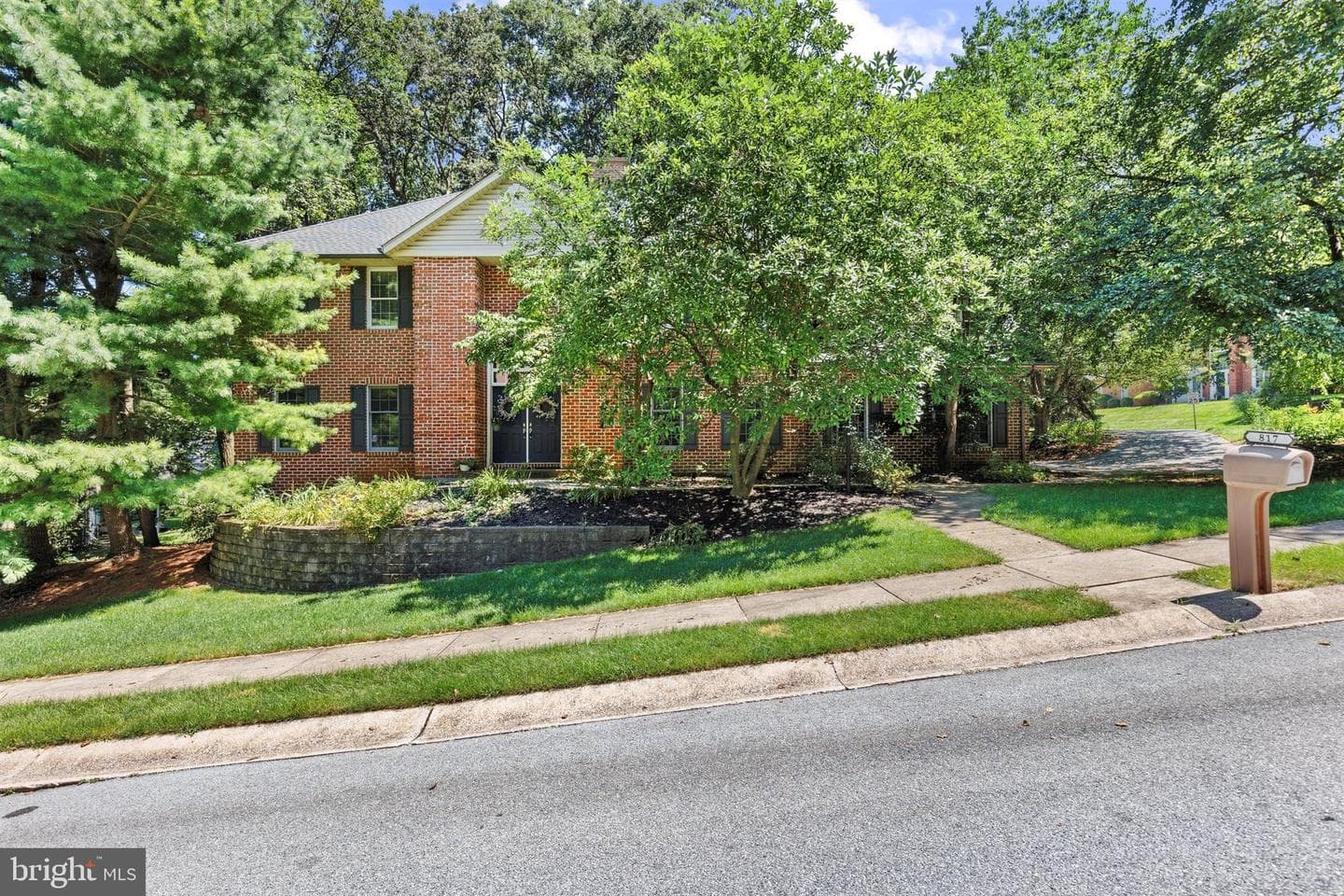 817 Appenzell Drive photo 11