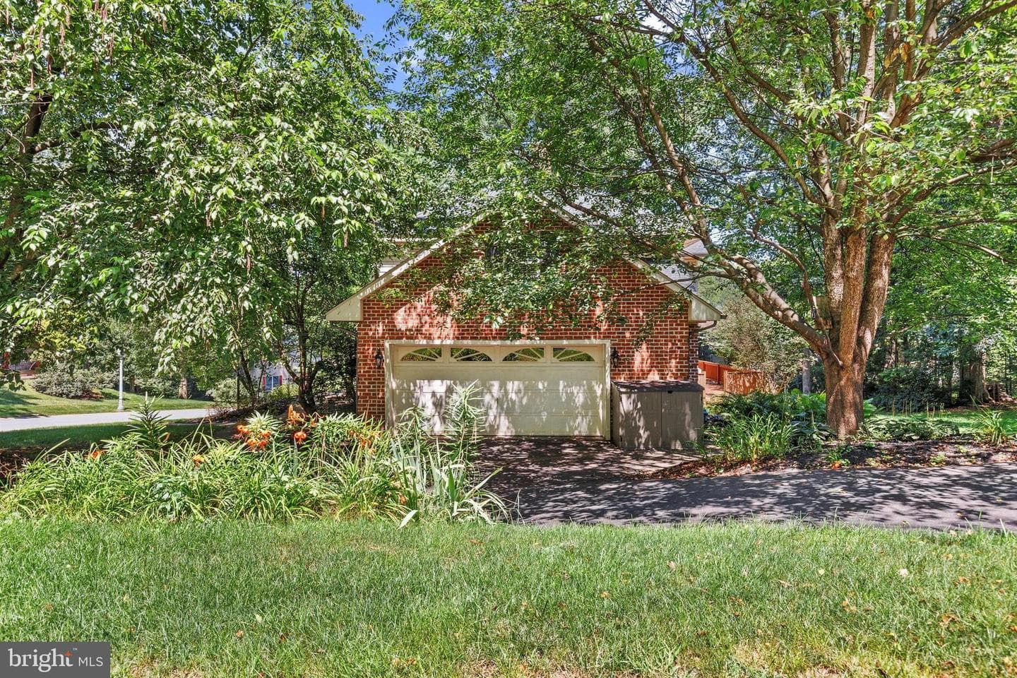 817 Appenzell Drive photo 13