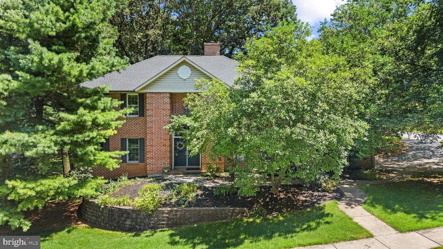 817 Appenzell Drive photo 5