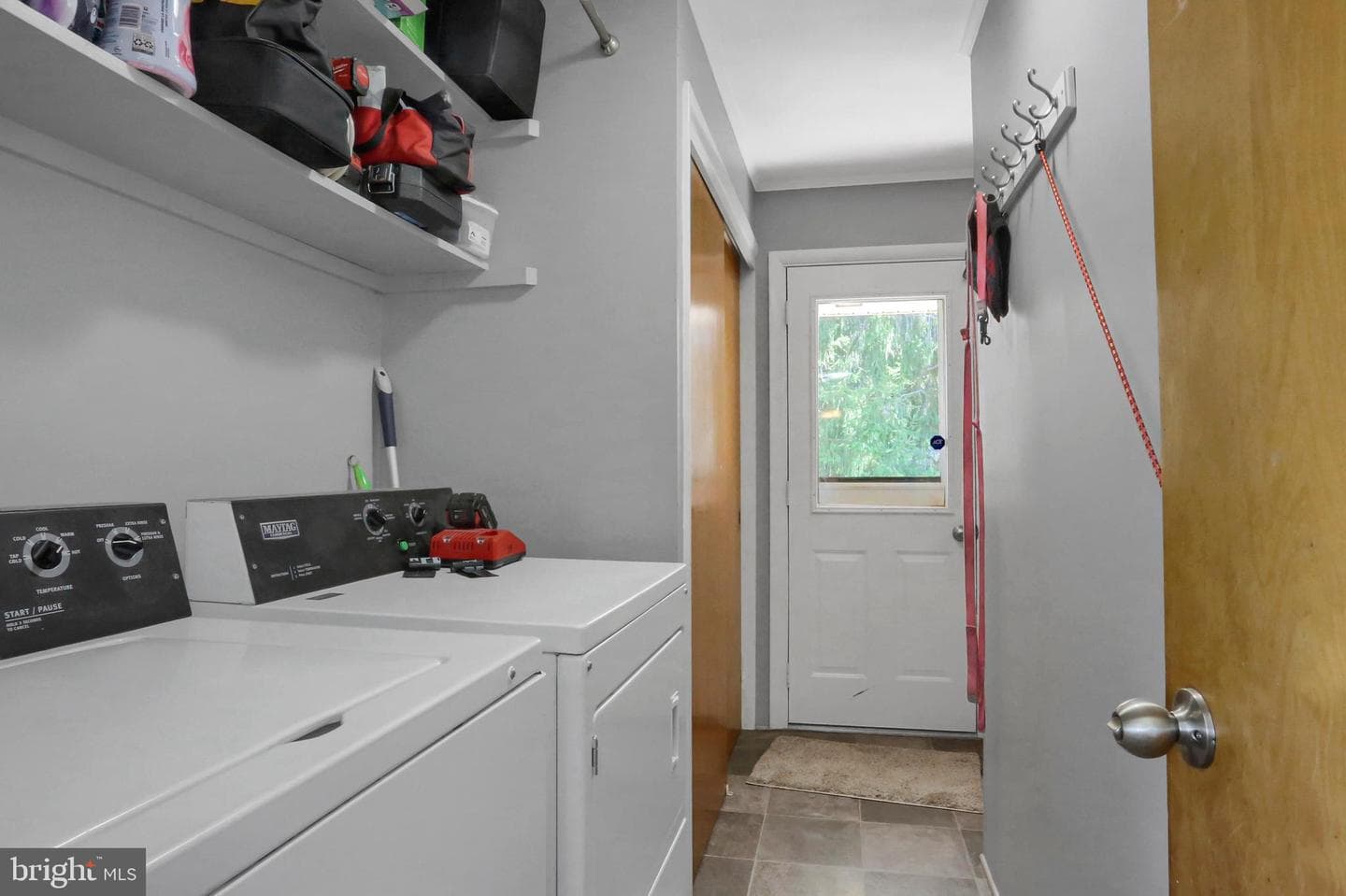 247 W Broad Street photo 18