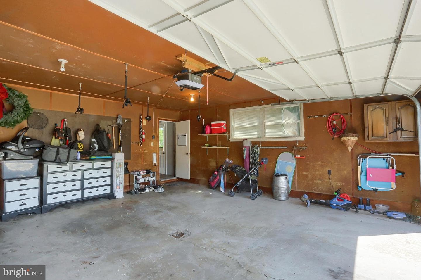 247 W Broad Street photo 31