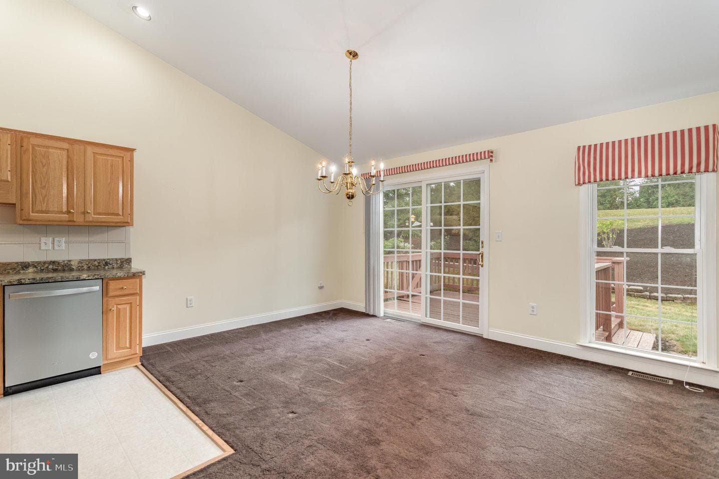 7779 Hanoverdale Drive photo 8