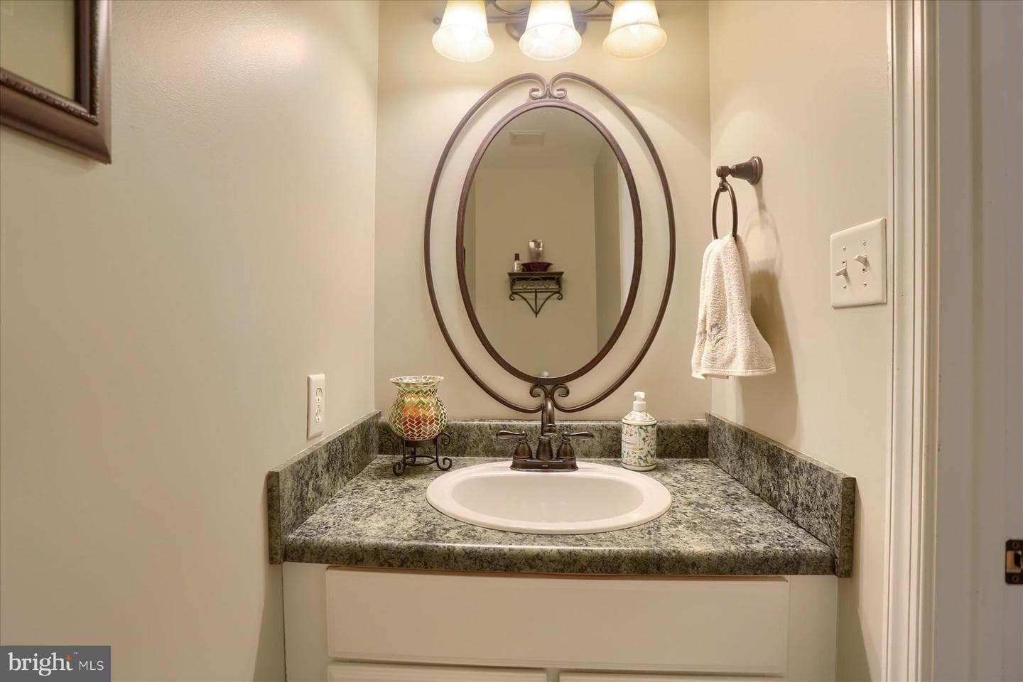 138 Kestrel Court photo 11