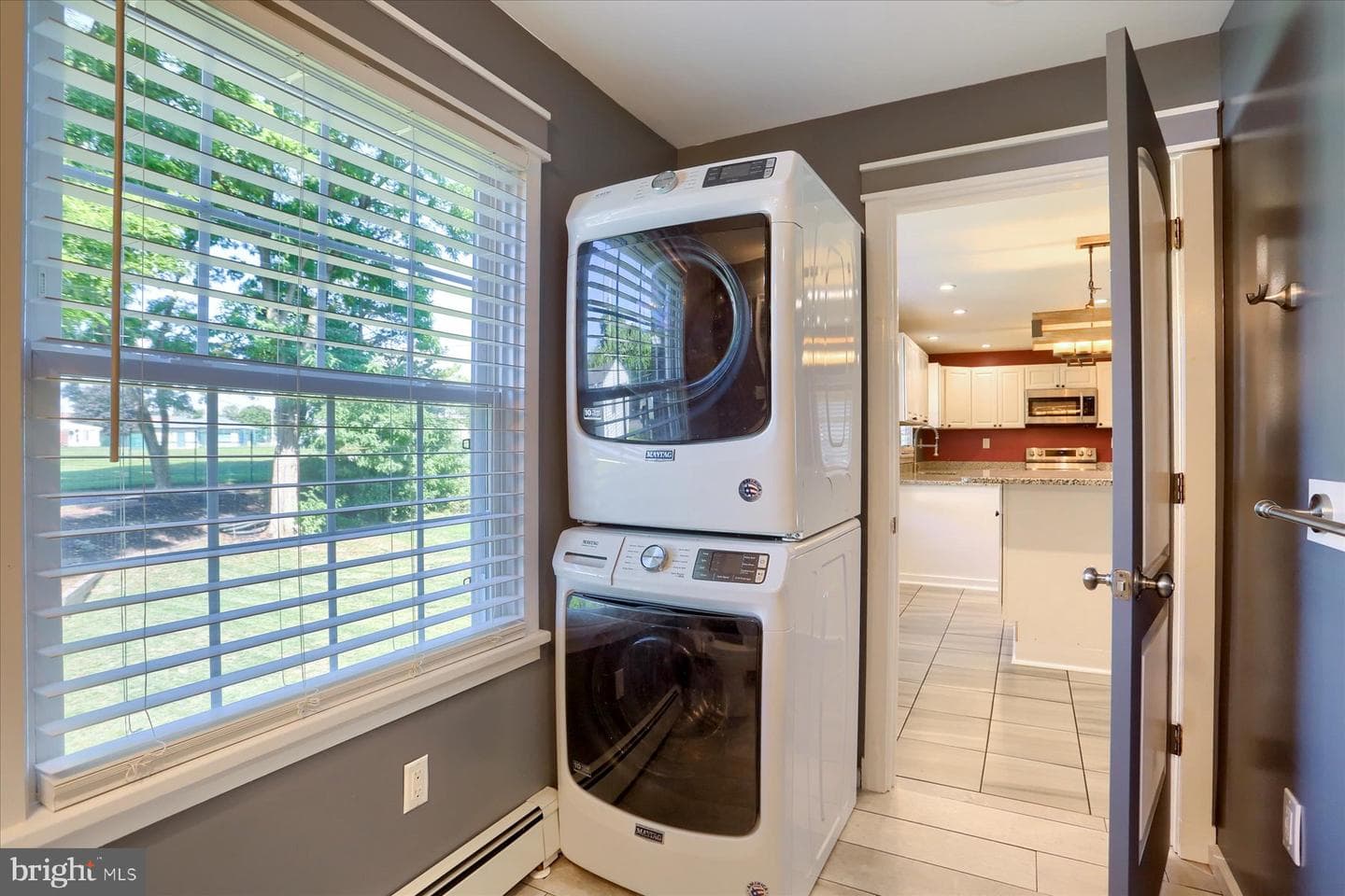 113 Adelia Street photo 13
