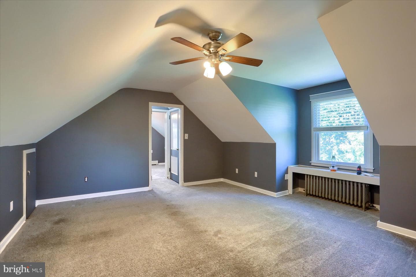 113 Adelia Street photo 15