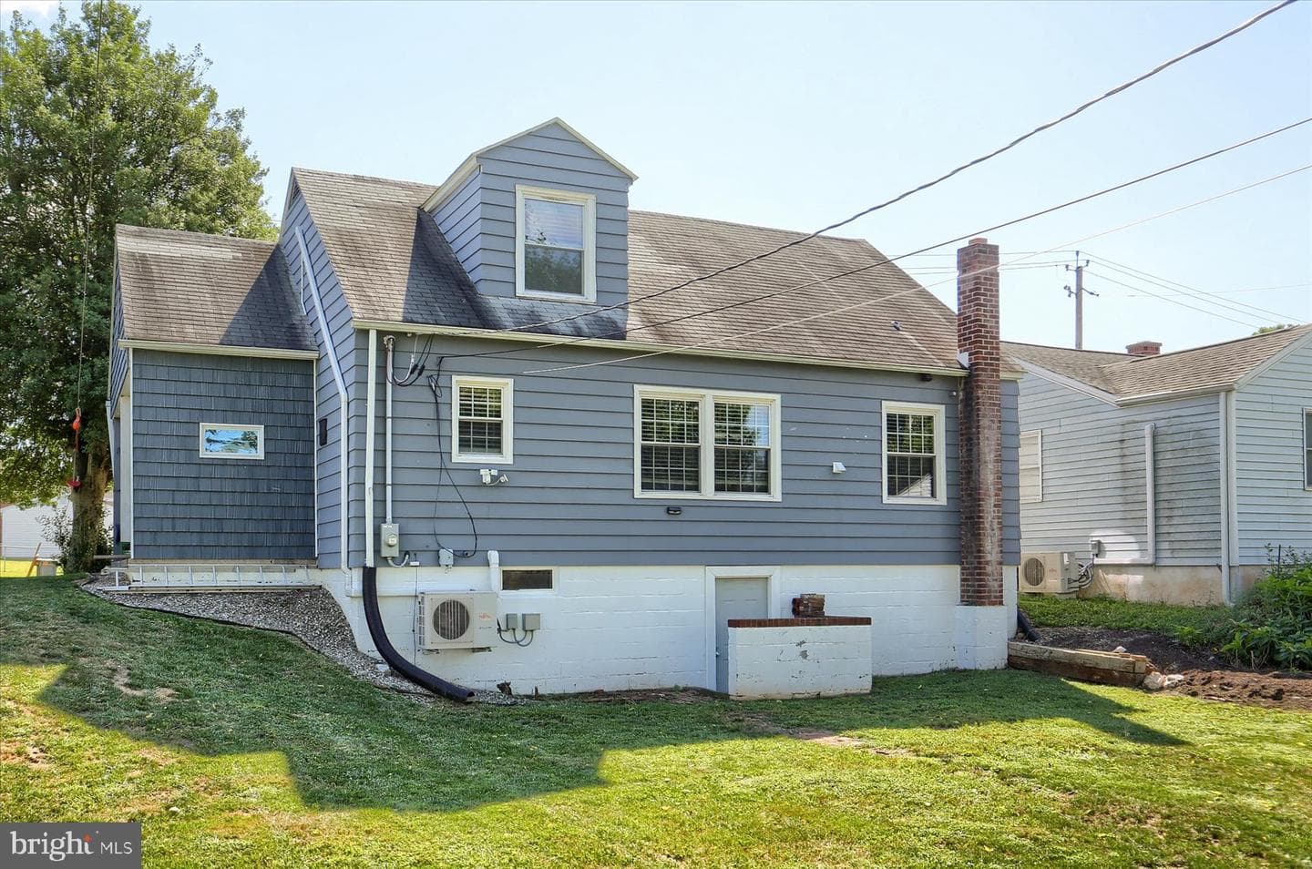 113 Adelia Street photo 21