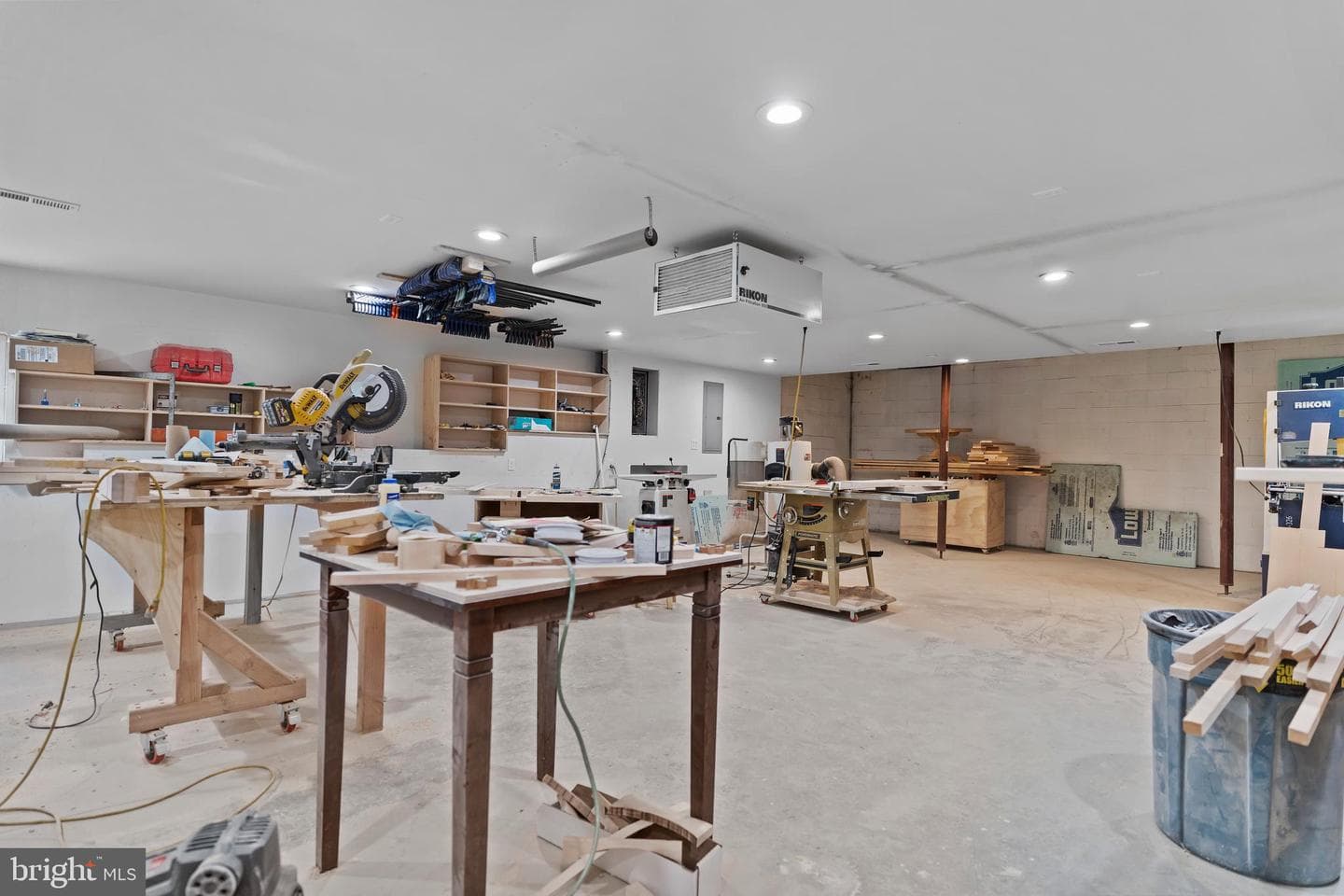 4623 Marblehead Street photo 29