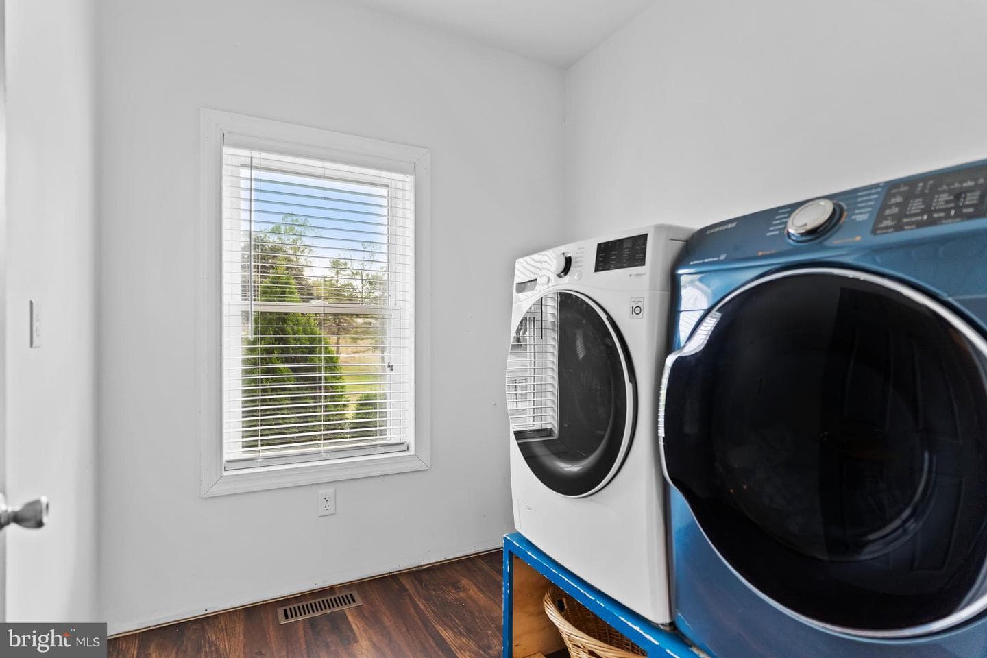 4623 Marblehead Street photo 30