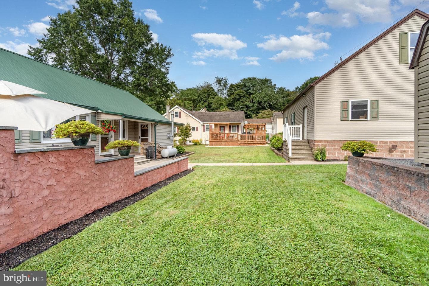 590 Lebo Street photo 25