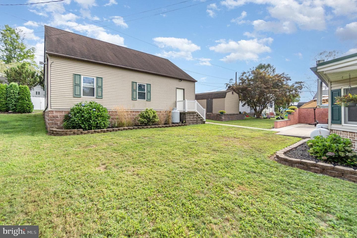 590 Lebo Street photo 6