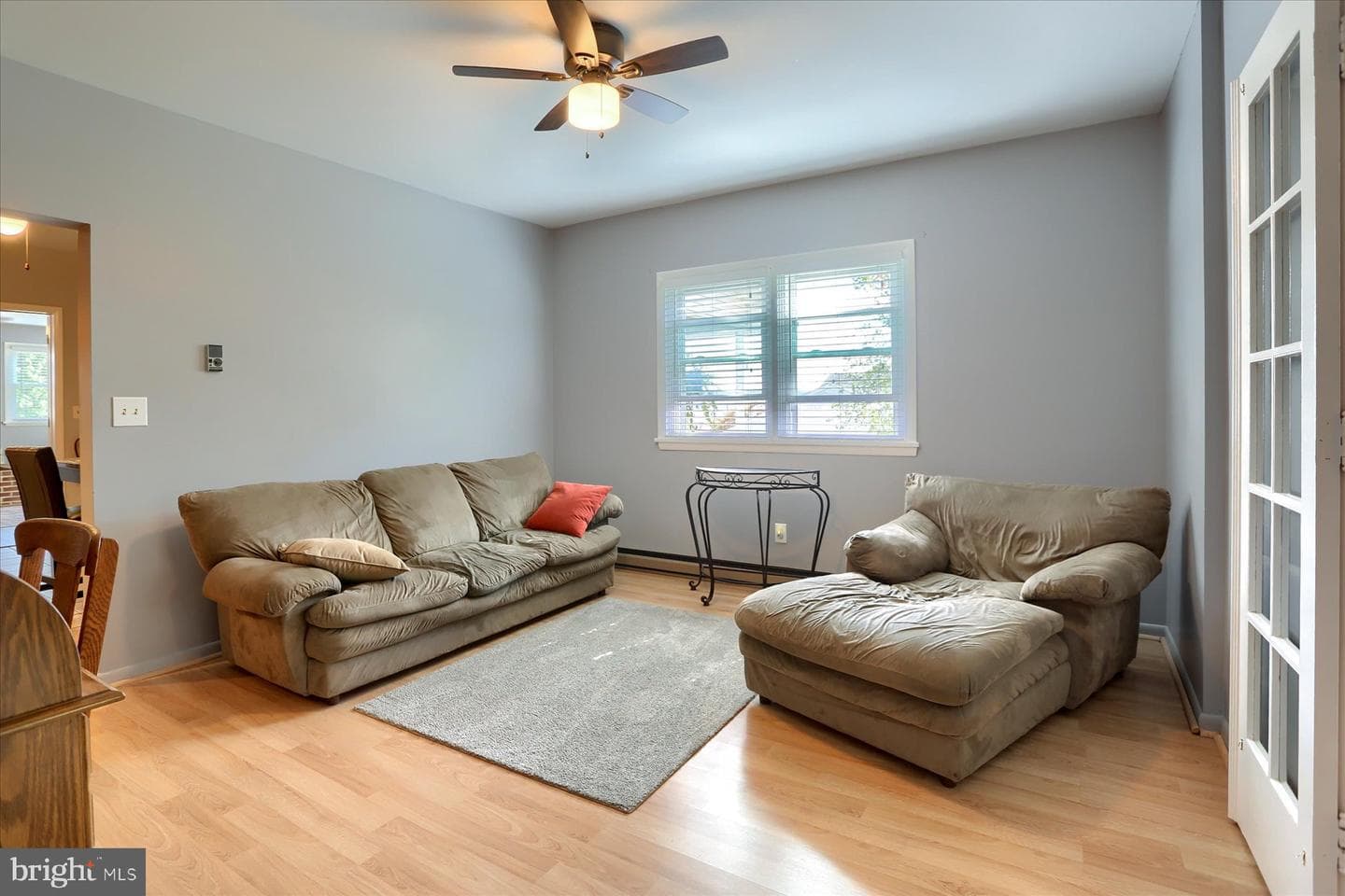 570 Chambers Street photo 7
