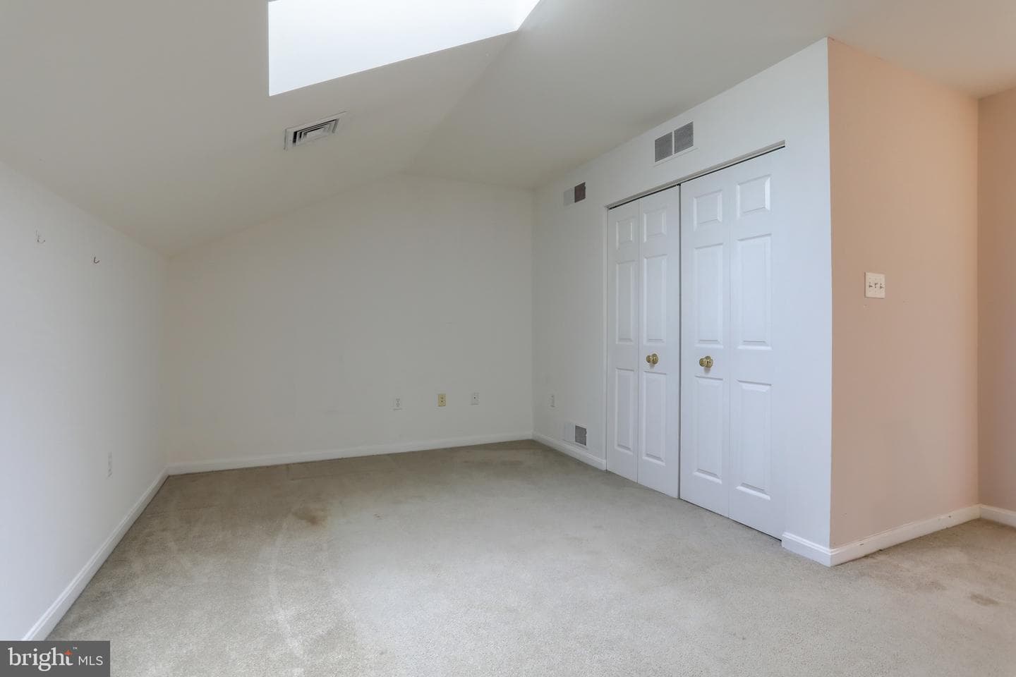 101 Merlin Drive photo 32