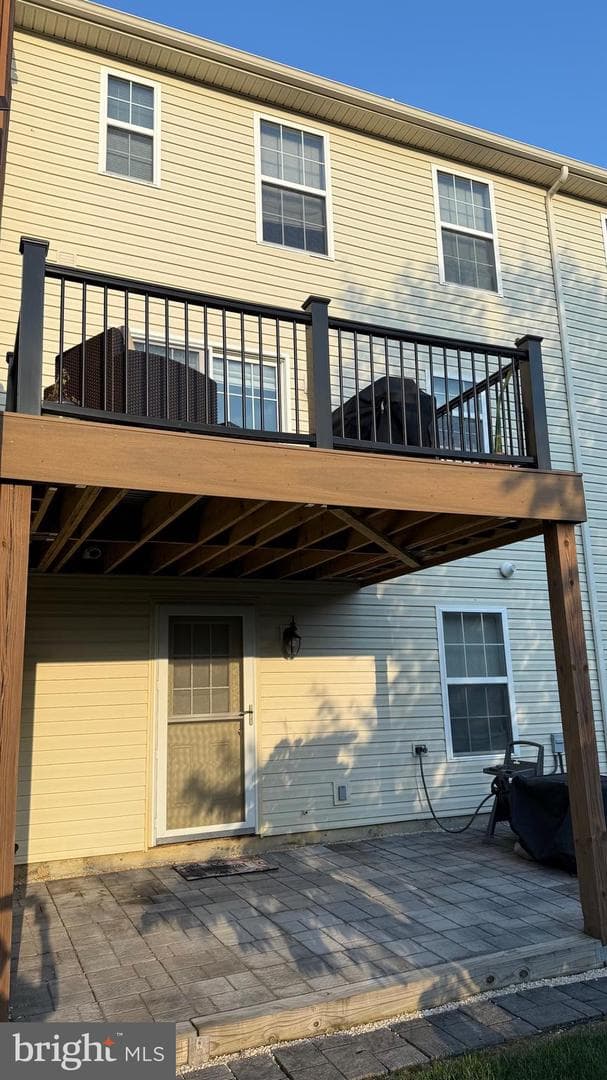 160 Mapleton Drive photo 3