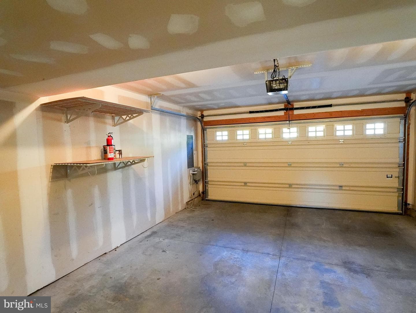 160 Mapleton Drive photo 37