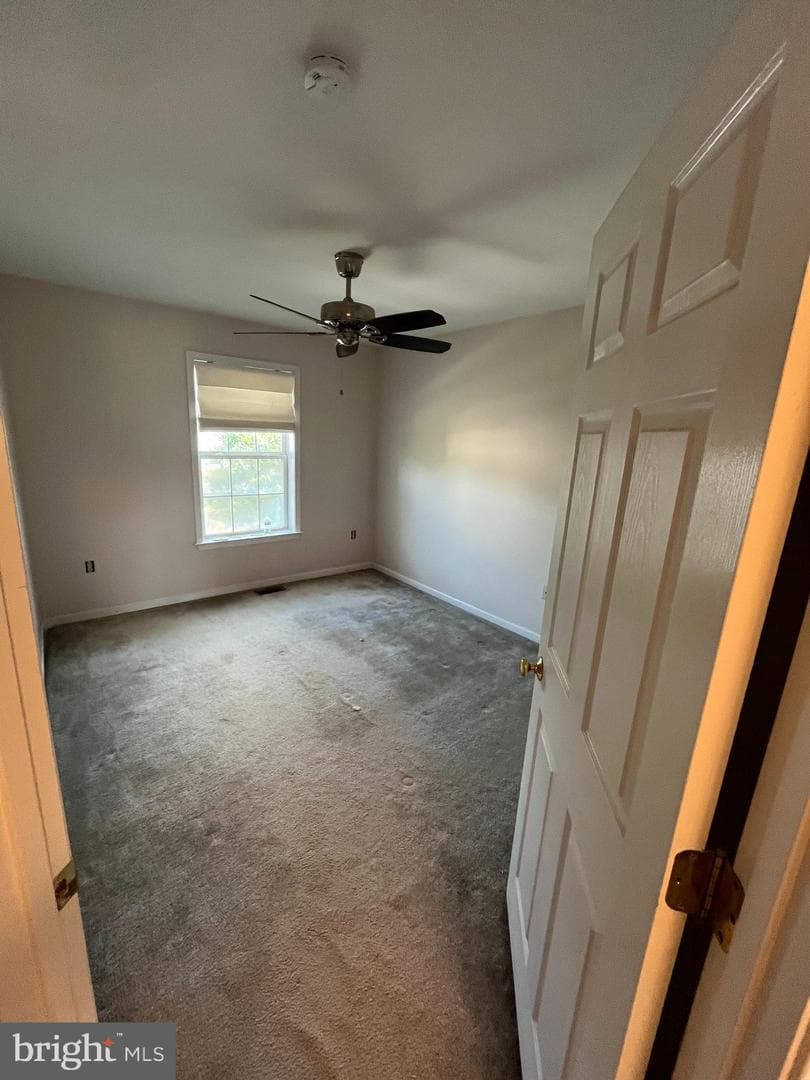 160 Mapleton Drive photo 7