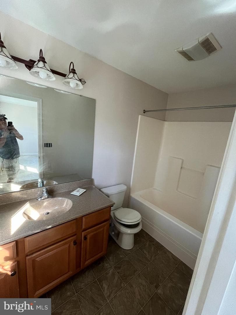 160 Mapleton Drive photo 8