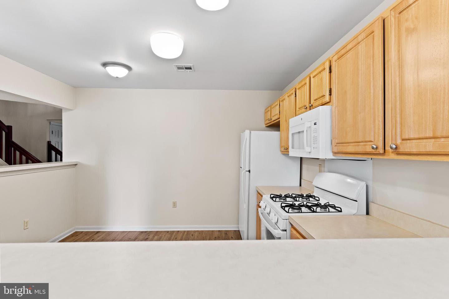 149 Cardinal Lane photo 5
