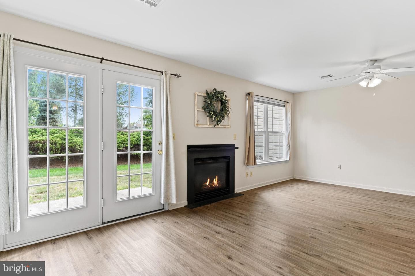 149 Cardinal Lane photo 9