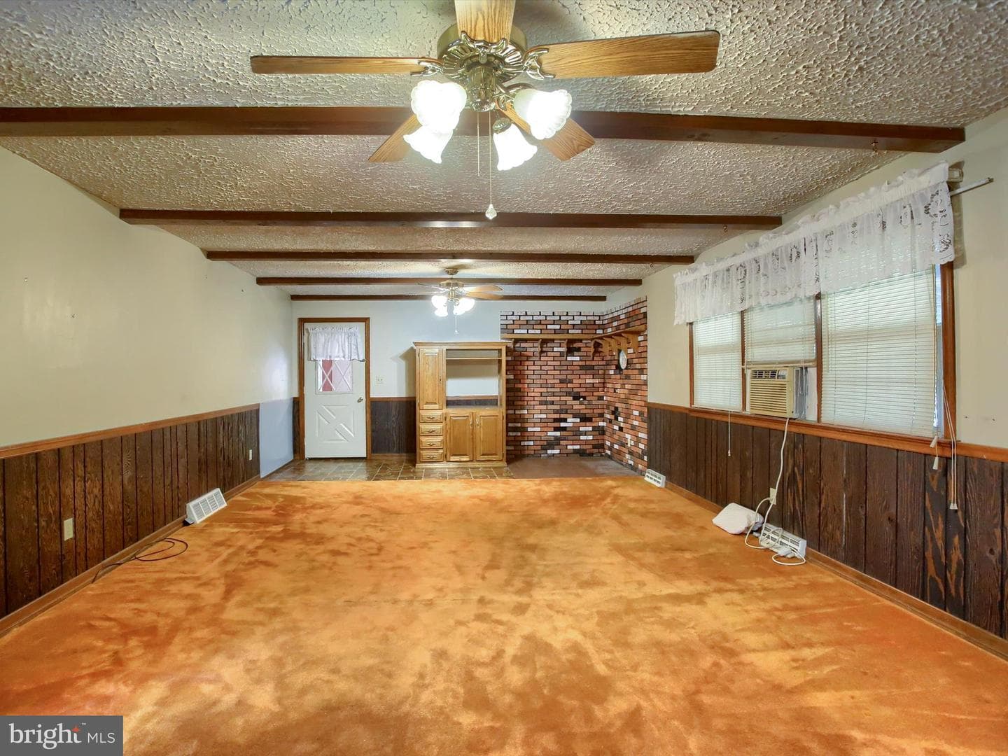 1028 Kathryn Avenue photo 11