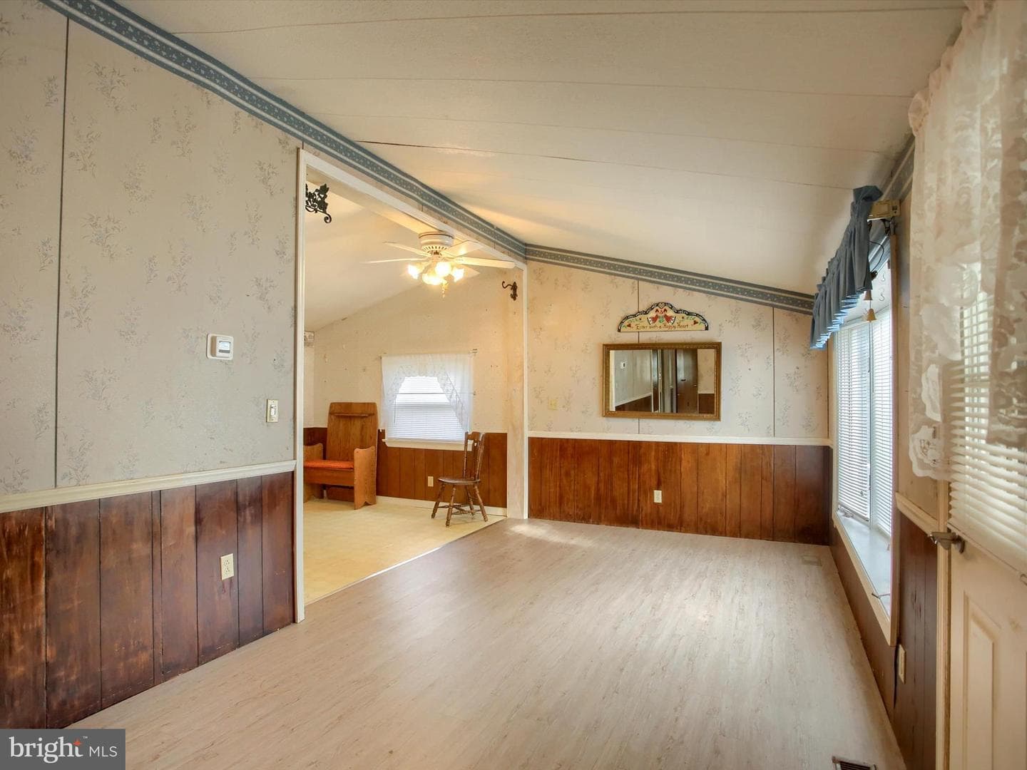 1028 Kathryn Avenue photo 6