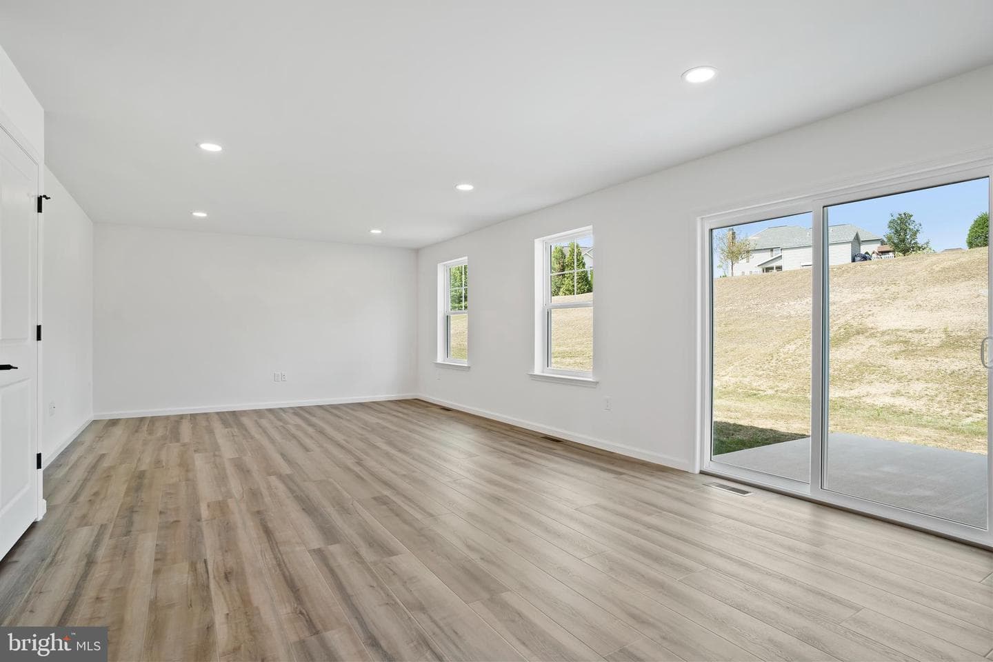 507 Elm Street photo 15