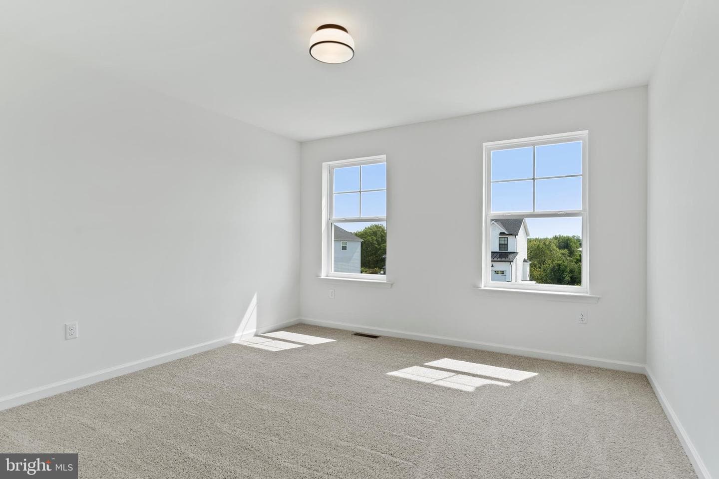 507 Elm Street photo 42