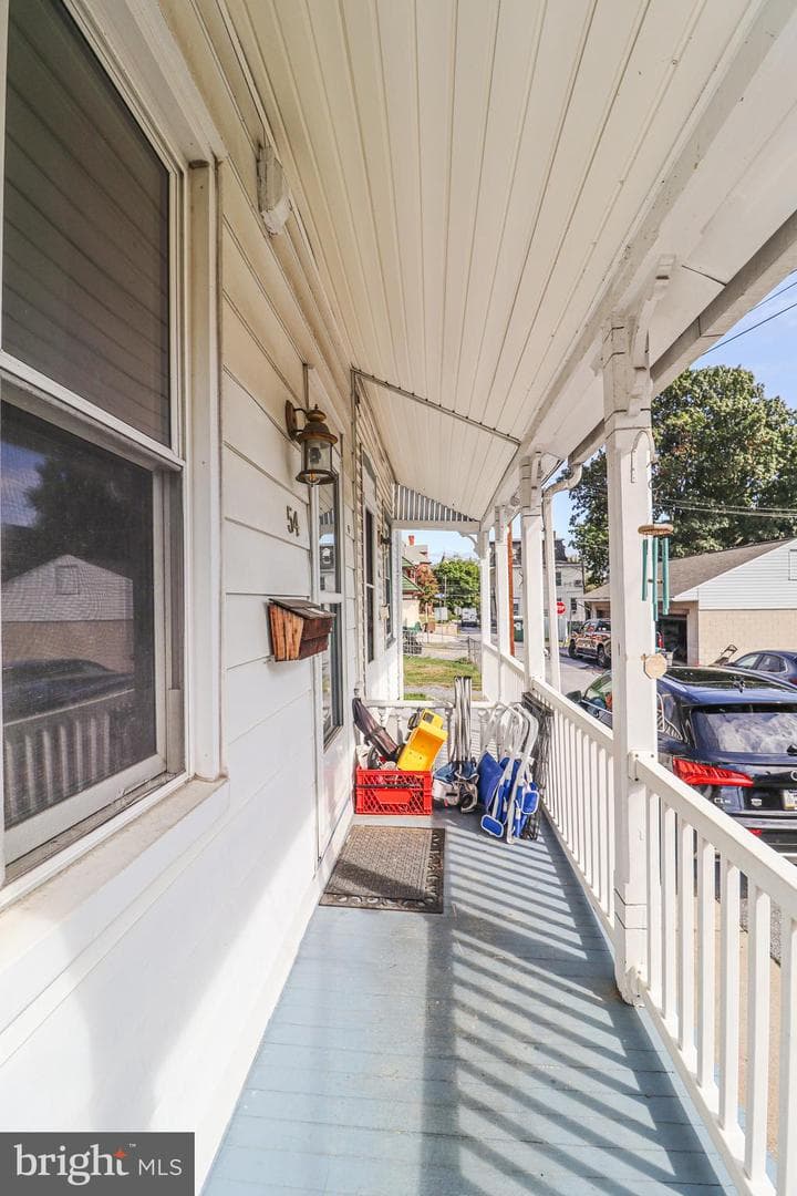 54 Nissley Street photo 2
