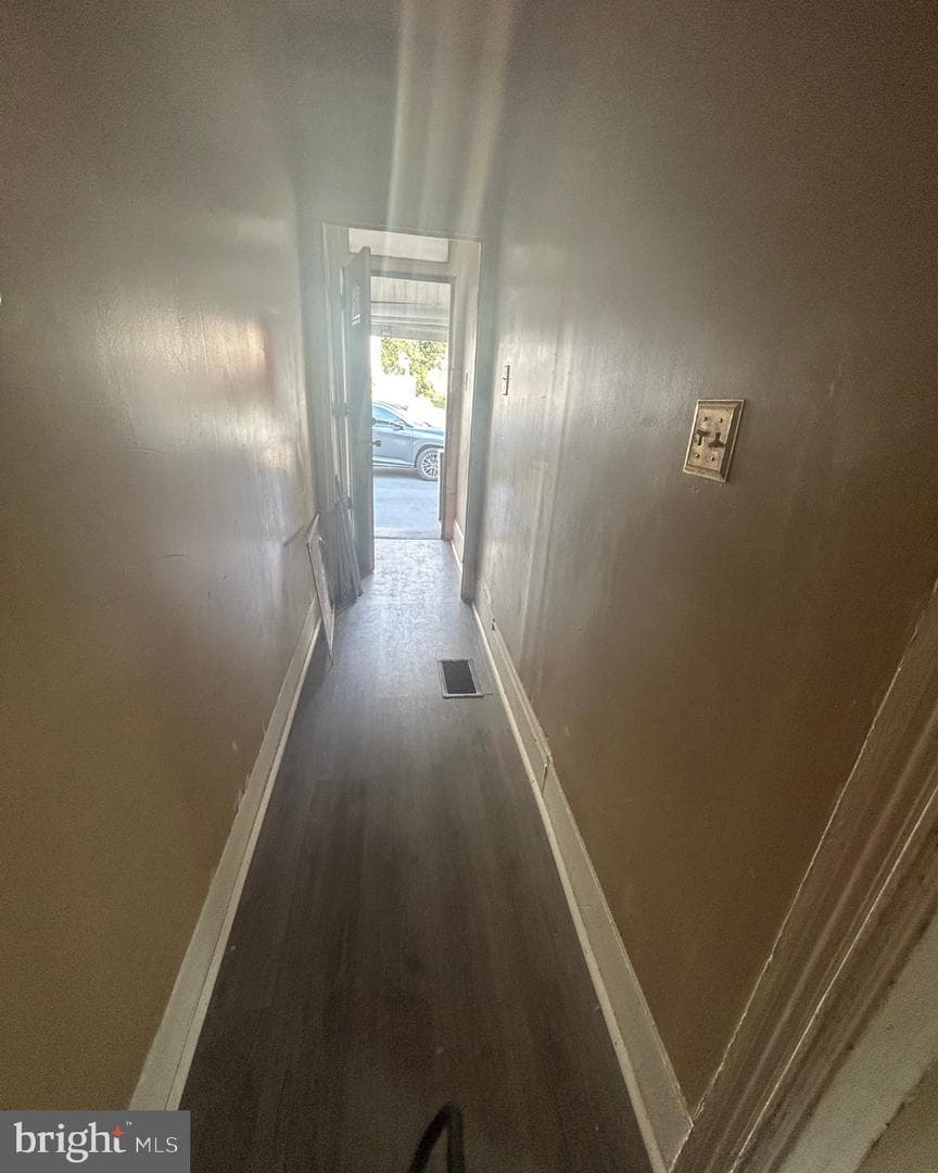 142 Balm Street photo 10