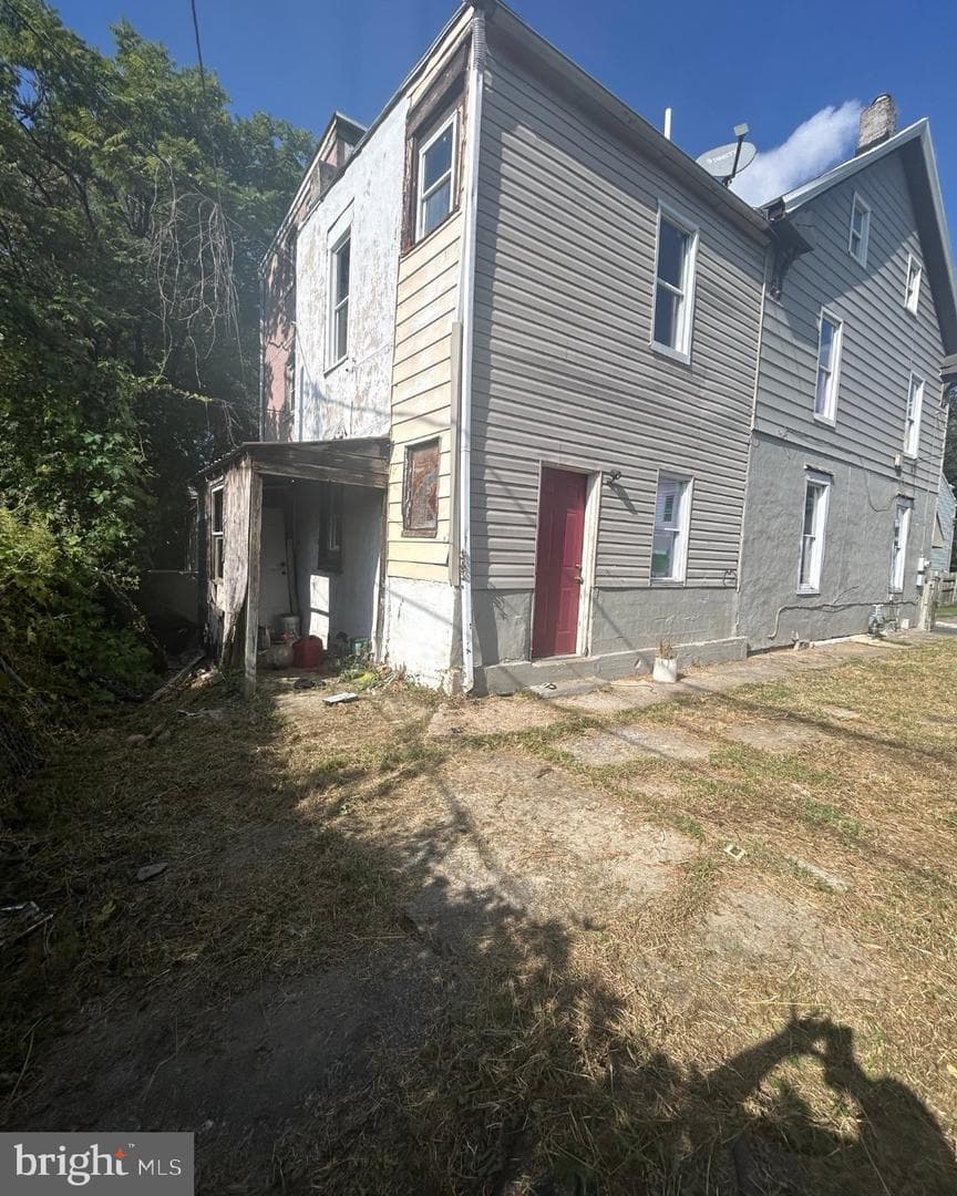142 Balm Street photo 2