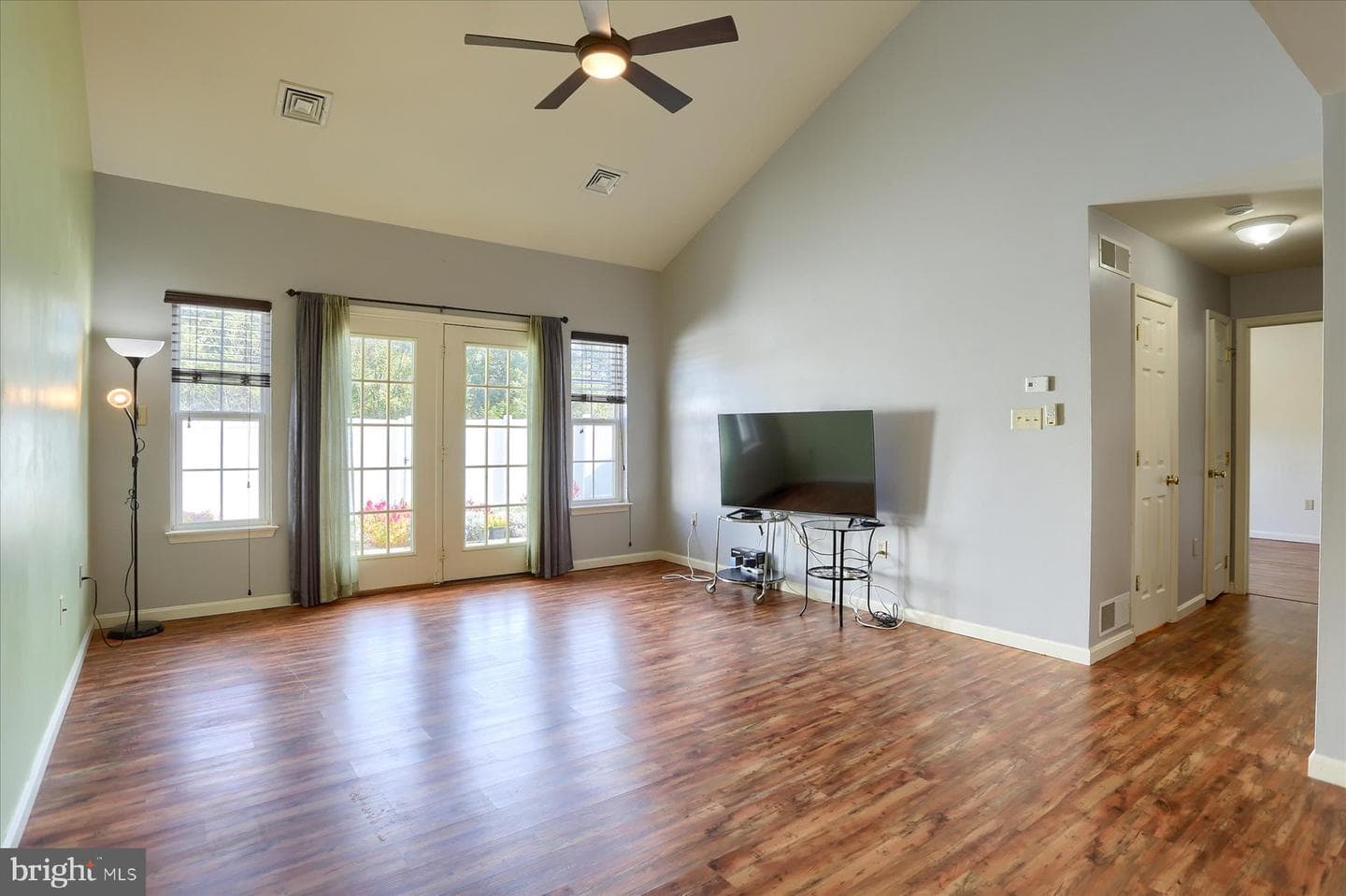 122 Kestrel Court photo 13
