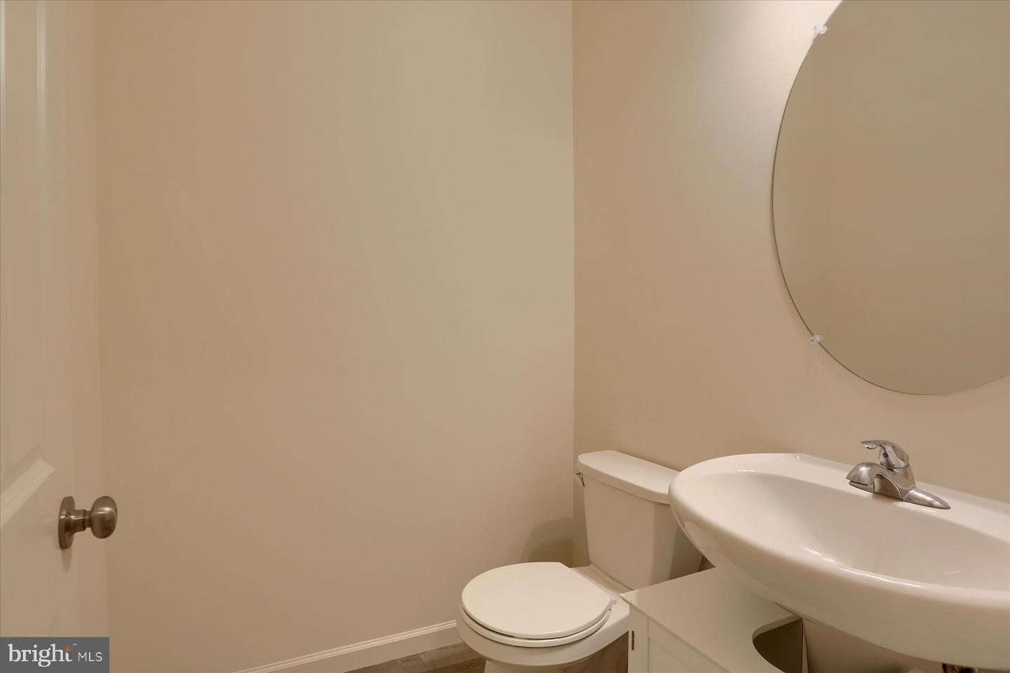 805 Anthony Drive photo 22